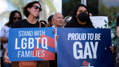 抗议佛罗里达州“不许说同性恋”法